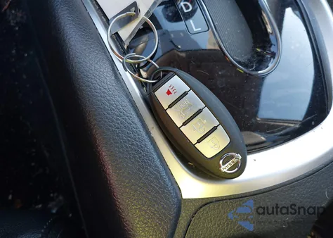 2016 Nissan Rogue Sl z USA, uszkodzony, nr VIN KNMAT2MV0GP676687